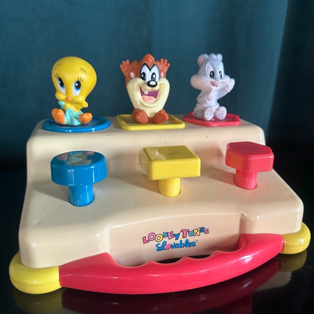 Baby Tyco Looney Tunes Lovables Learning Toy 1995